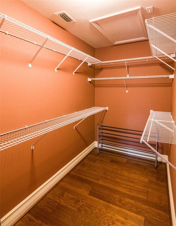 For Rent: $2,595 (2 beds, 2 baths, 1089 Square Feet)