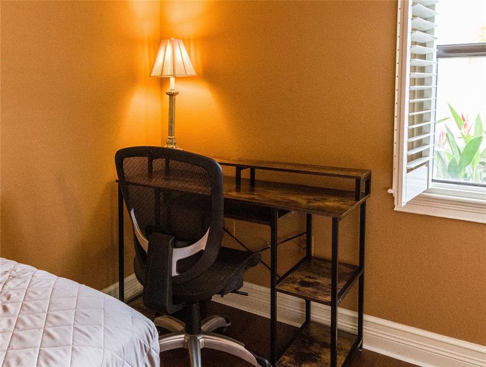For Rent: $2,595 (2 beds, 2 baths, 1089 Square Feet)