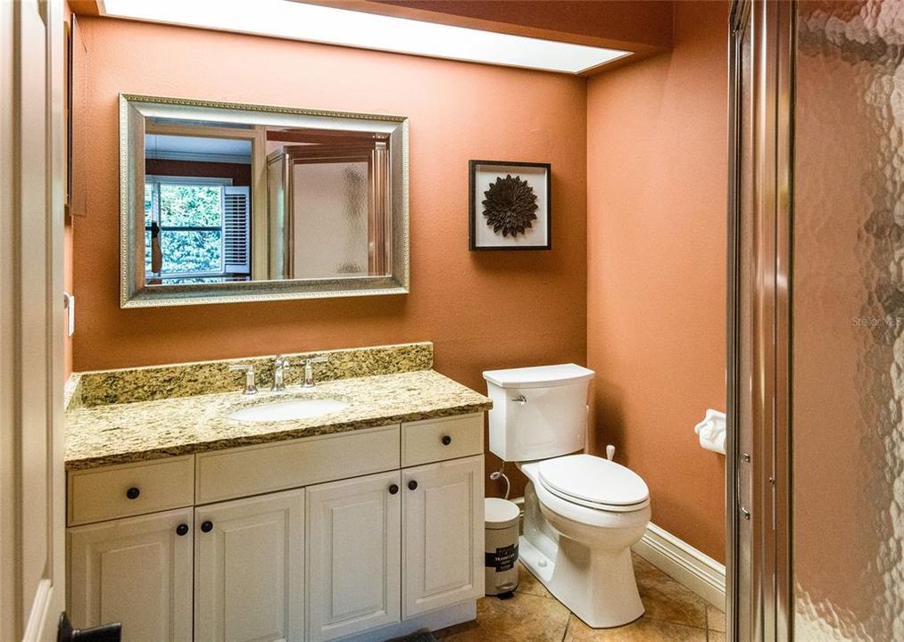 For Rent: $2,595 (2 beds, 2 baths, 1089 Square Feet)