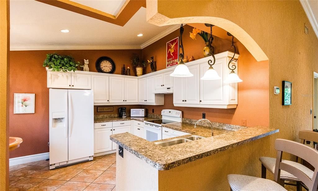 For Rent: $2,595 (2 beds, 2 baths, 1089 Square Feet)