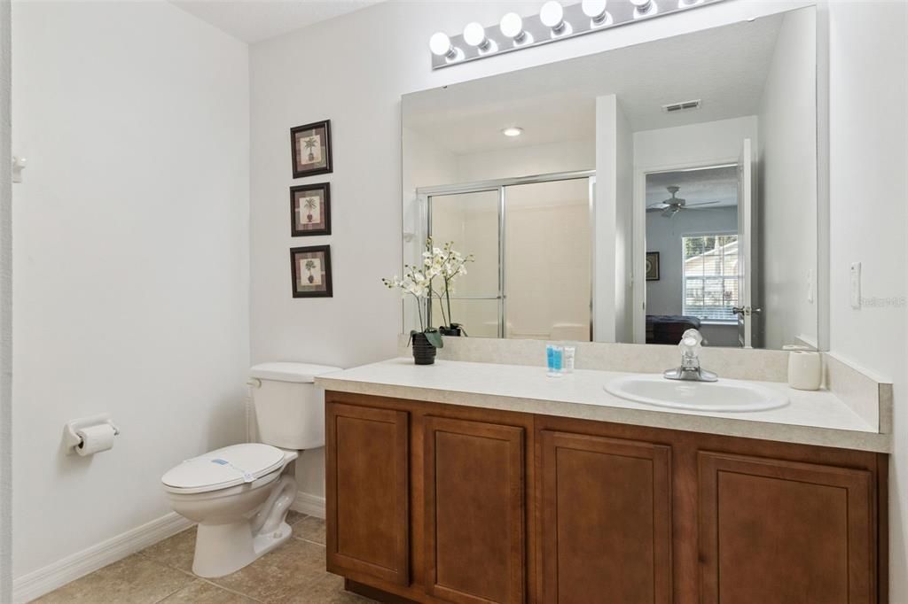 For Sale: $325,000 (3 beds, 3 baths, 1536 Square Feet)
