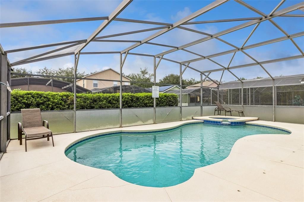 For Sale: $325,000 (3 beds, 3 baths, 1536 Square Feet)