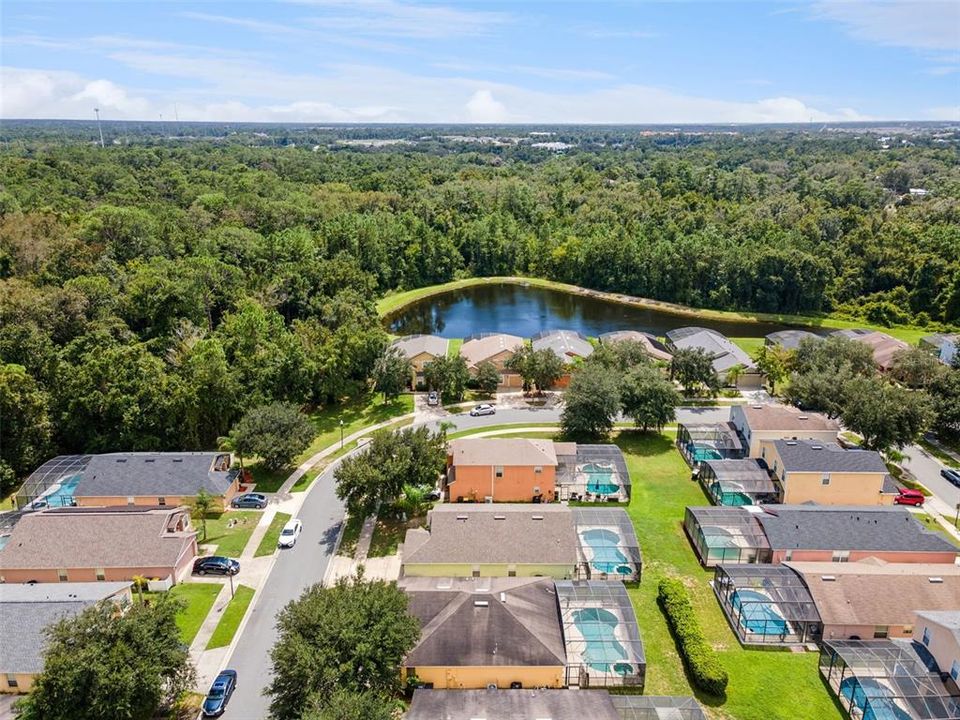 For Sale: $325,000 (3 beds, 3 baths, 1536 Square Feet)