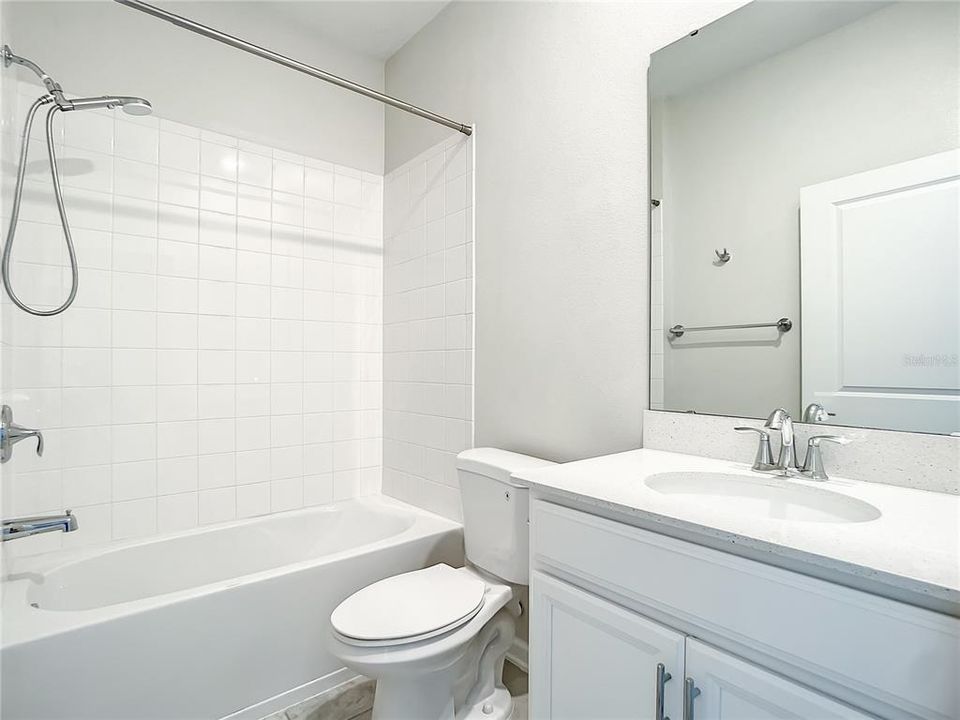 В аренду: $2,400 (3 спален, 2 ванн, 2110 Квадратных фут)