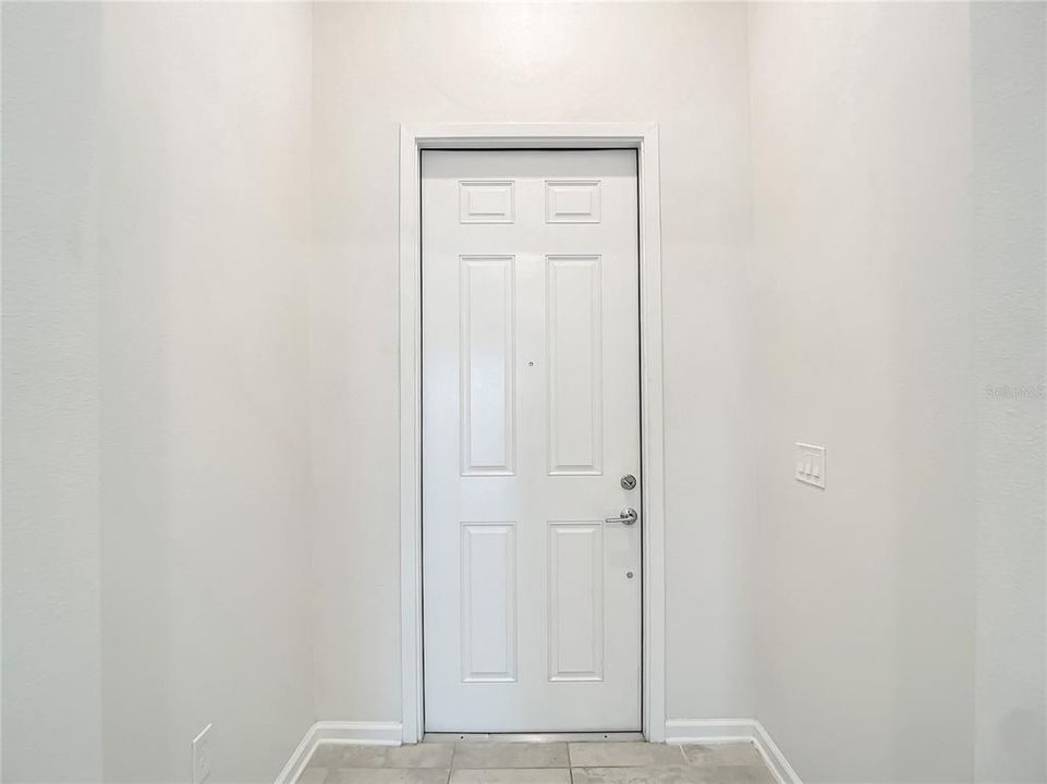 В аренду: $2,400 (3 спален, 2 ванн, 2110 Квадратных фут)