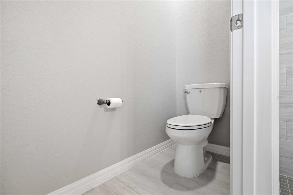 For Rent: $5,000 (2 beds, 2 baths, 1850 Square Feet)