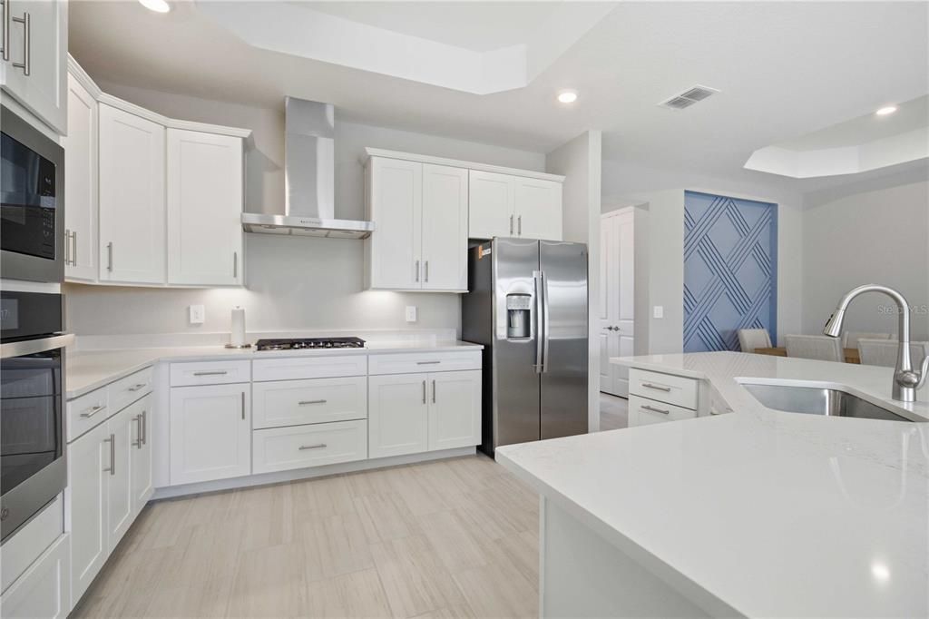 For Rent: $5,000 (2 beds, 2 baths, 1850 Square Feet)