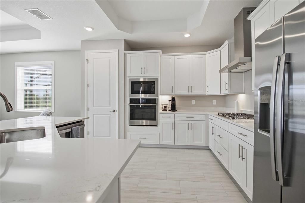 For Rent: $5,000 (2 beds, 2 baths, 1850 Square Feet)