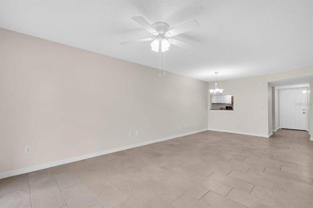 For Rent: $2,395 (3 beds, 2 baths, 1674 Square Feet)
