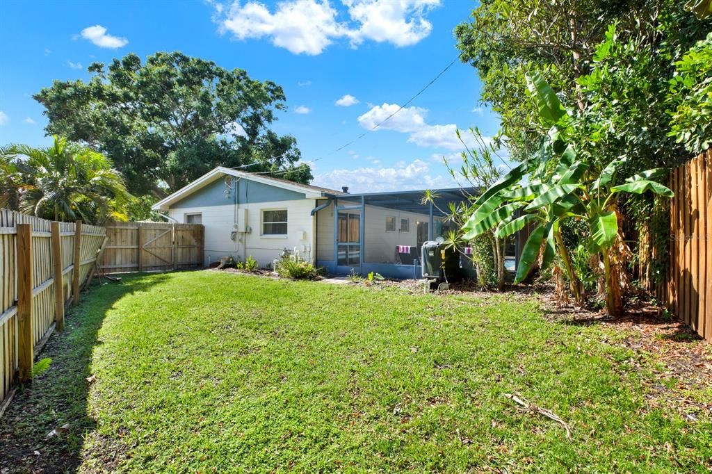 En Venta: $599,000 (3 camas, 2 baños, 1536 Pies cuadrados)