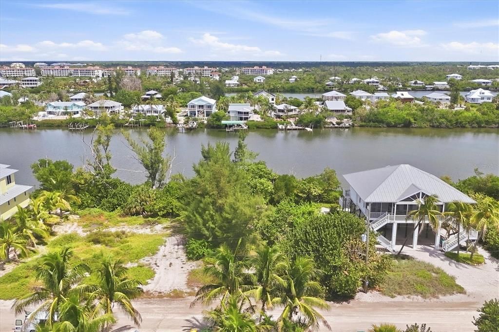 待售: $314,900 (0.25 acres)