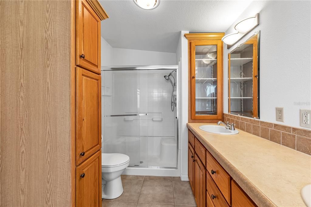 For Sale: $559,000 (3 beds, 2 baths, 1620 Square Feet)