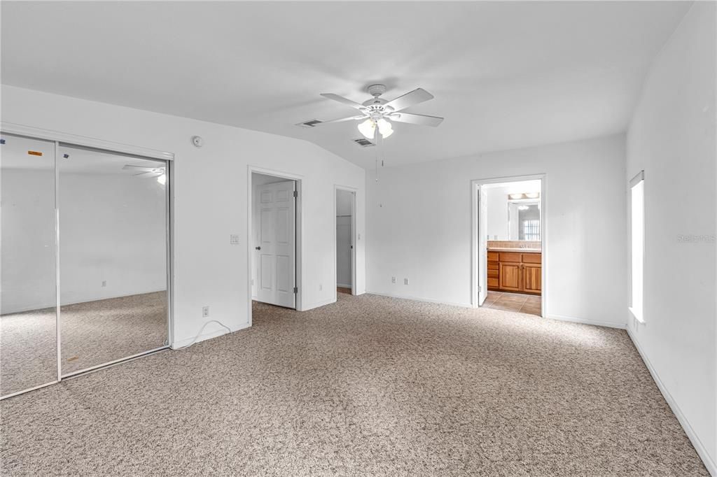 For Sale: $559,000 (3 beds, 2 baths, 1620 Square Feet)