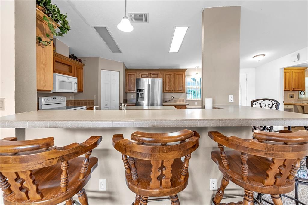 For Sale: $559,000 (3 beds, 2 baths, 1620 Square Feet)