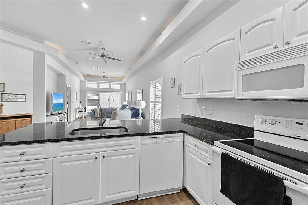 En Venta: $269,500 (3 camas, 2 baños, 1525 Pies cuadrados)