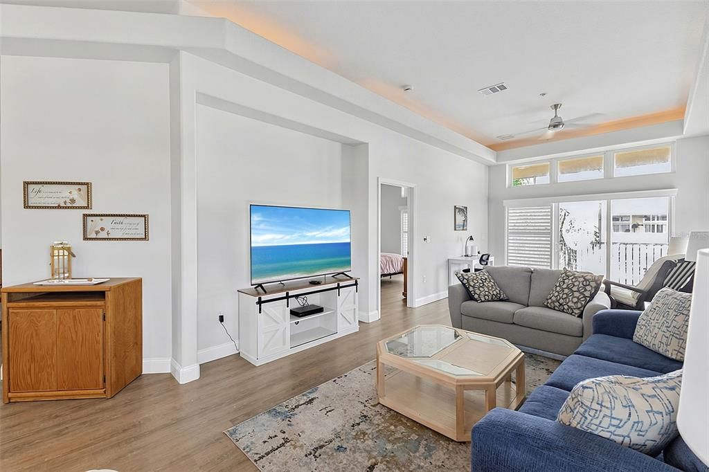En Venta: $269,500 (3 camas, 2 baños, 1525 Pies cuadrados)