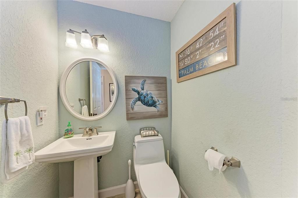 Activo con contrato: $689,900 (3 camas, 2 baños, 2224 Pies cuadrados)