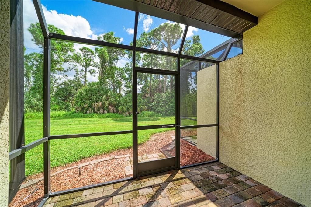 En Venta: $335,000 (3 camas, 2 baños, 1416 Pies cuadrados)