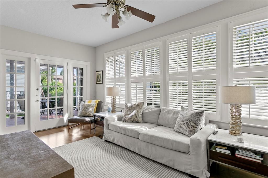 For Sale: $2,450,000 (5 beds, 2 baths, 3318 Square Feet)