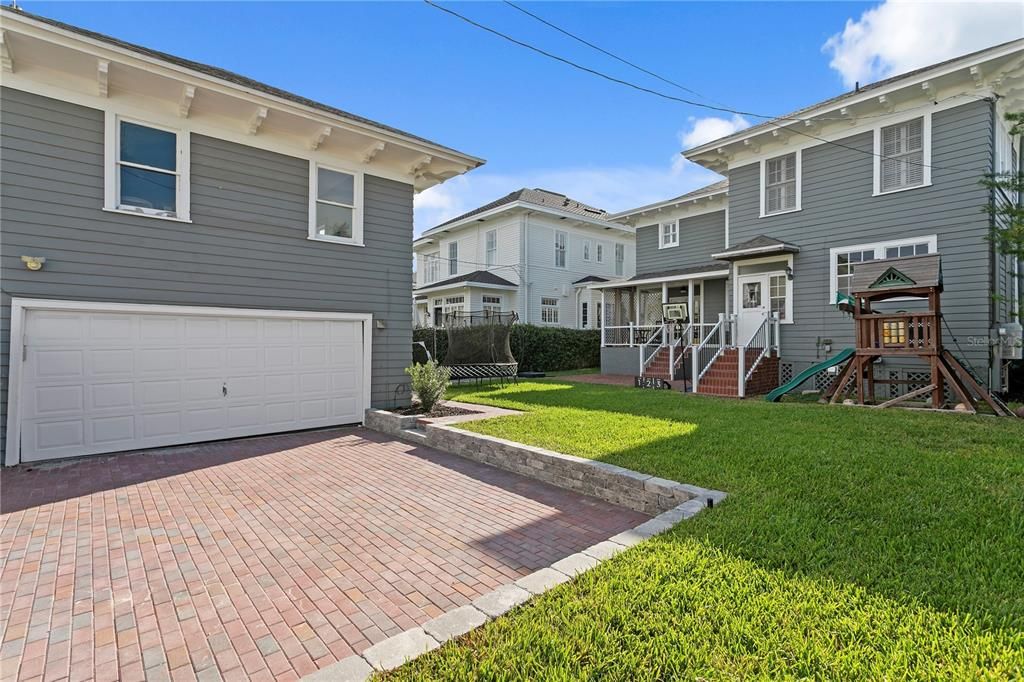 For Sale: $2,450,000 (5 beds, 2 baths, 3318 Square Feet)