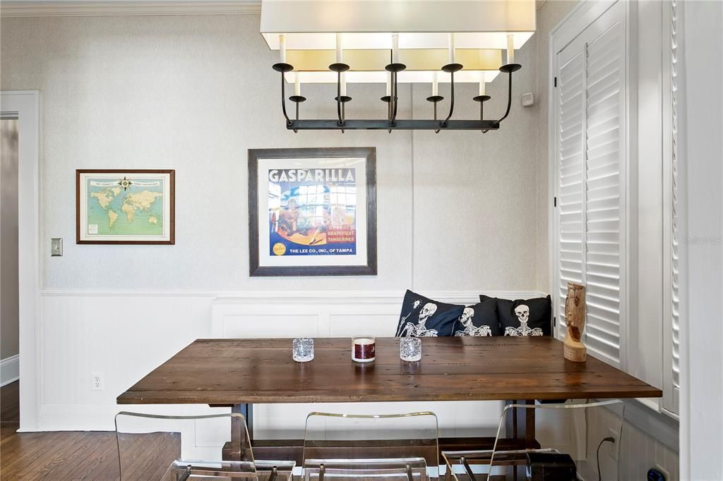 For Sale: $2,450,000 (5 beds, 2 baths, 3318 Square Feet)
