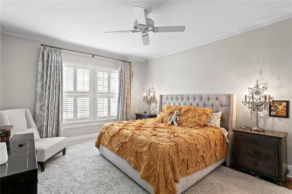 For Sale: $2,450,000 (5 beds, 2 baths, 3318 Square Feet)