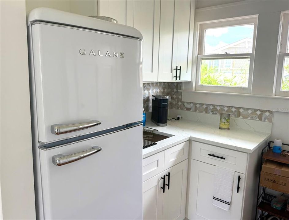 Activo con contrato: $2,450,000 (5 camas, 2 baños, 3318 Pies cuadrados)