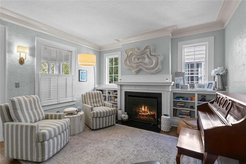 For Sale: $2,450,000 (5 beds, 2 baths, 3318 Square Feet)