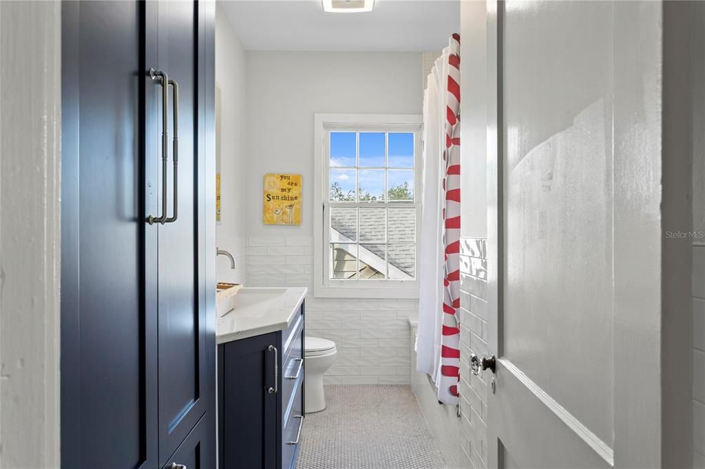 For Sale: $2,450,000 (5 beds, 2 baths, 3318 Square Feet)