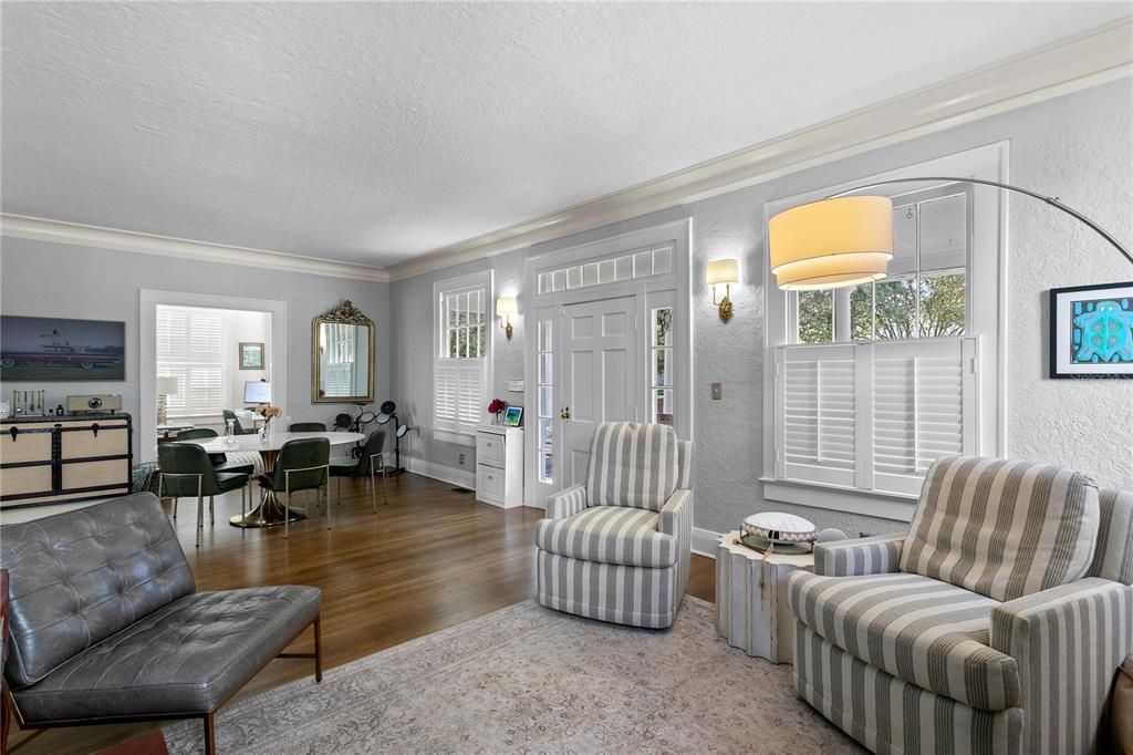 For Sale: $2,450,000 (5 beds, 2 baths, 3318 Square Feet)