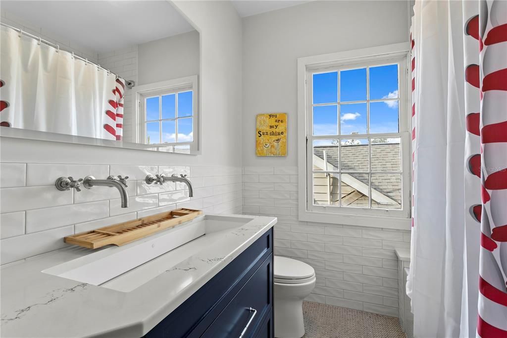 For Sale: $2,450,000 (5 beds, 2 baths, 3318 Square Feet)