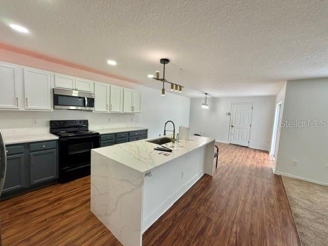 For Rent: $2,350 (2 beds, 2 baths, 1804 Square Feet)