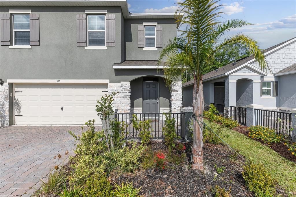 For Rent: $2,490 (5 beds, 3 baths, 2508 Square Feet)