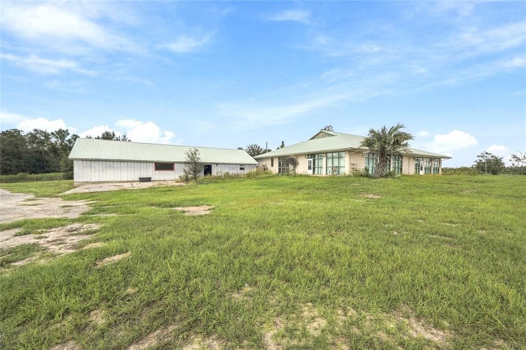 En Venta: $850,000 (5 camas, 2 baños, 4800 Pies cuadrados)