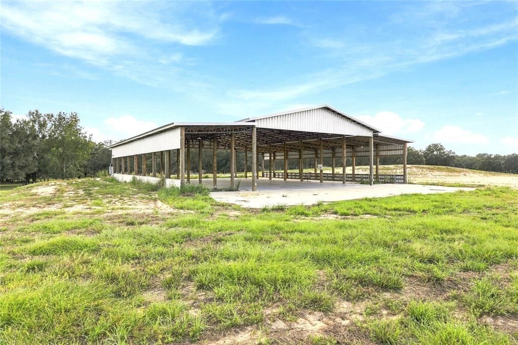 En Venta: $850,000 (5 camas, 2 baños, 4800 Pies cuadrados)