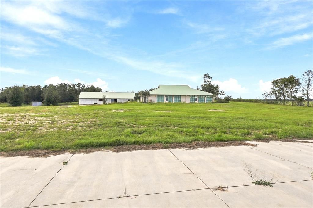 En Venta: $850,000 (5 camas, 2 baños, 4800 Pies cuadrados)