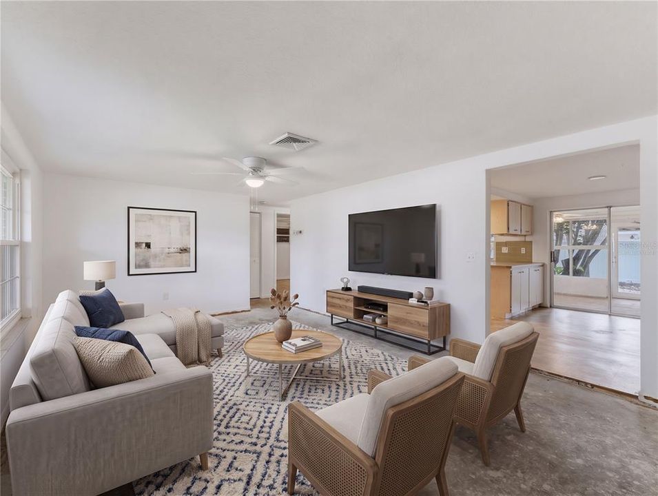 Active With Contract: $224,950 (3 beds, 2 baths, 1315 Square Feet)