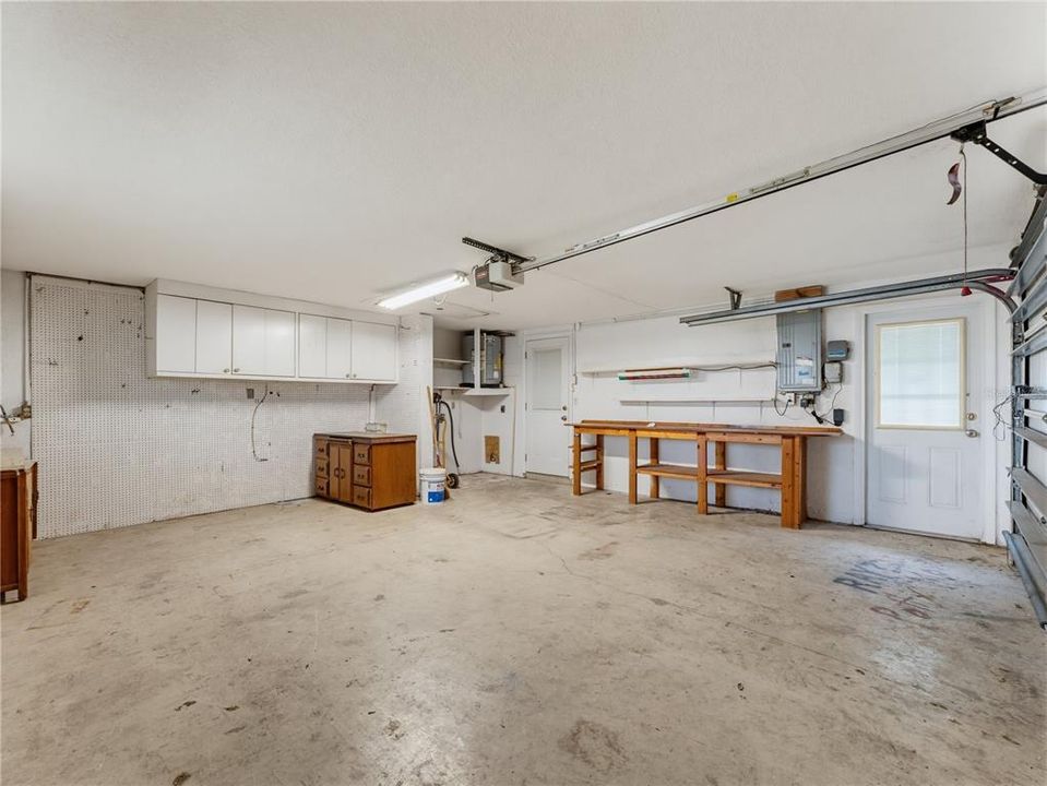 Active With Contract: $224,950 (3 beds, 2 baths, 1315 Square Feet)