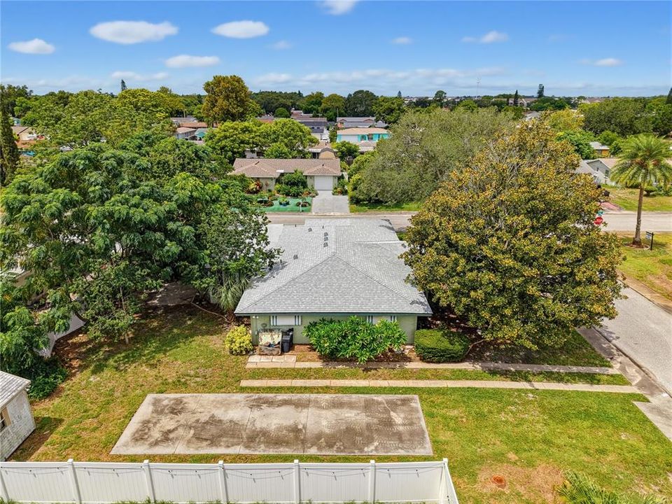 Active With Contract: $224,950 (3 beds, 2 baths, 1315 Square Feet)