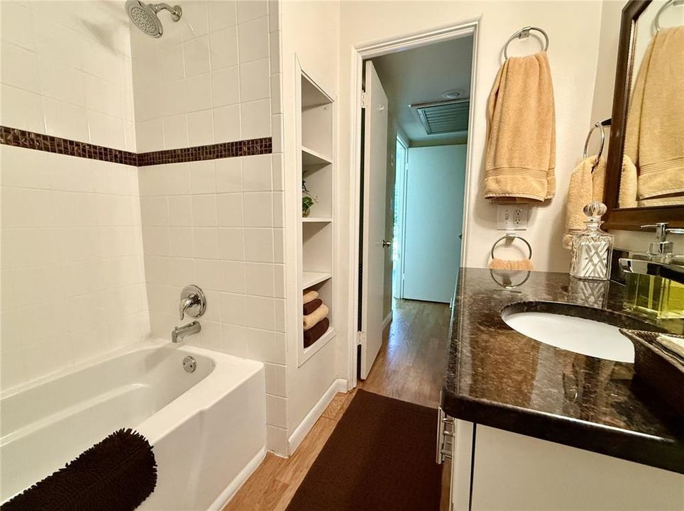 En Venta: $439,900 (3 camas, 2 baños, 1873 Pies cuadrados)