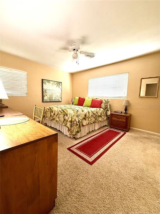 En Venta: $439,900 (3 camas, 2 baños, 1873 Pies cuadrados)