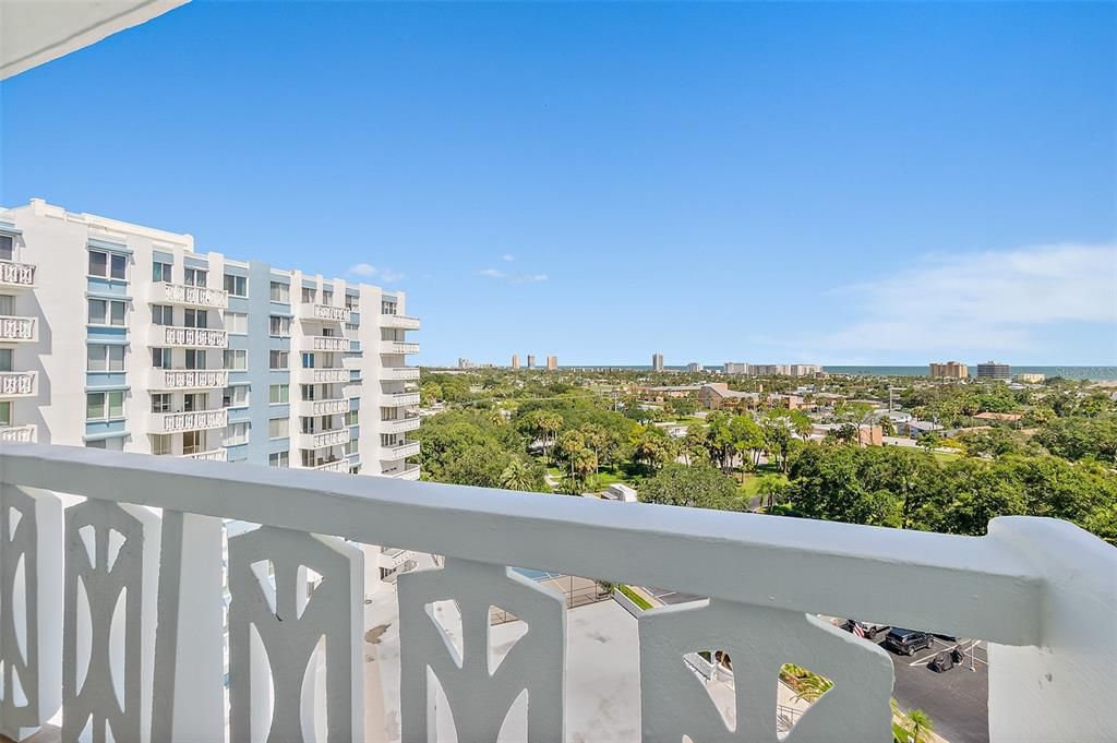 На продажу: $149,999 (1 спален, 1 ванн, 864 Квадратных фут)