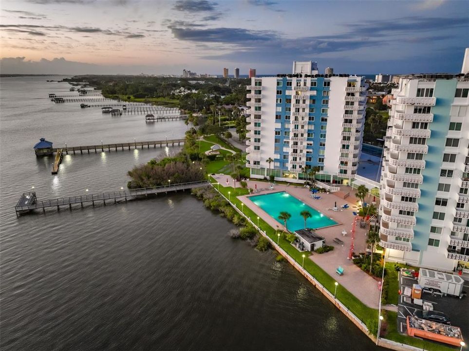 На продажу: $149,999 (1 спален, 1 ванн, 864 Квадратных фут)