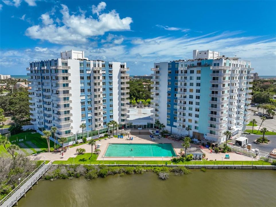 На продажу: $149,999 (1 спален, 1 ванн, 864 Квадратных фут)