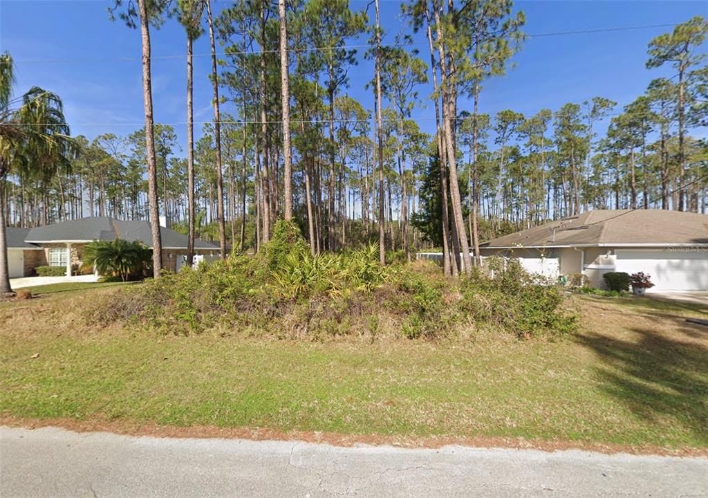 En Venta: $119,999 (0.23 acres)