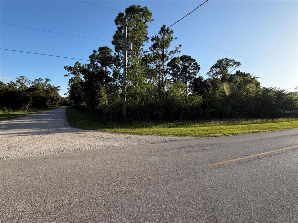 En Venta: $105,000 (0.69 acres)