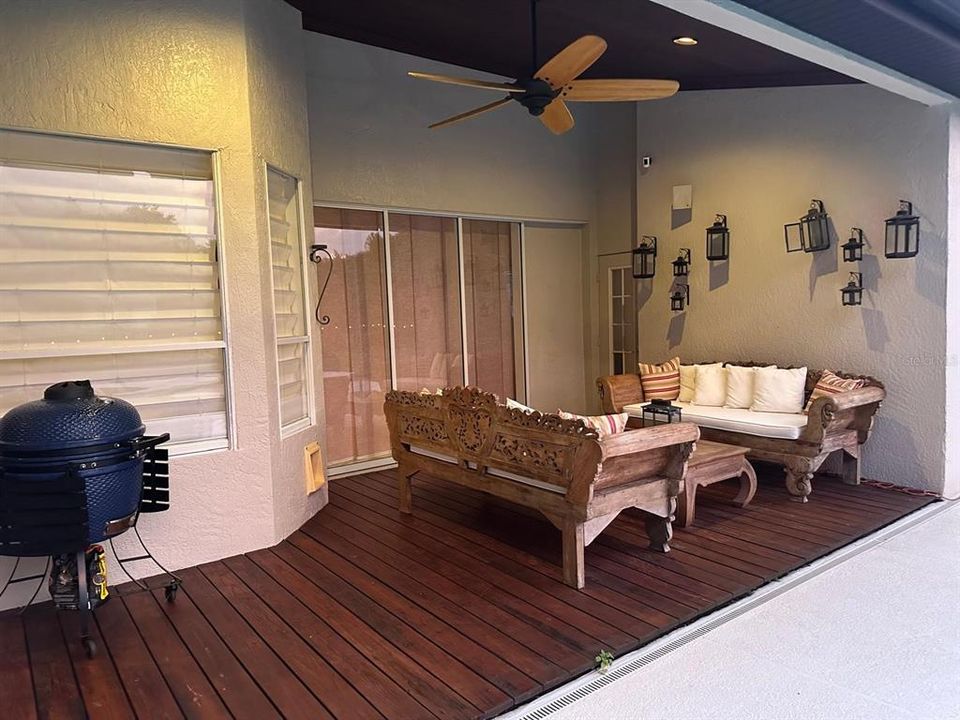 En Venta: $730,000 (4 camas, 3 baños, 2108 Pies cuadrados)