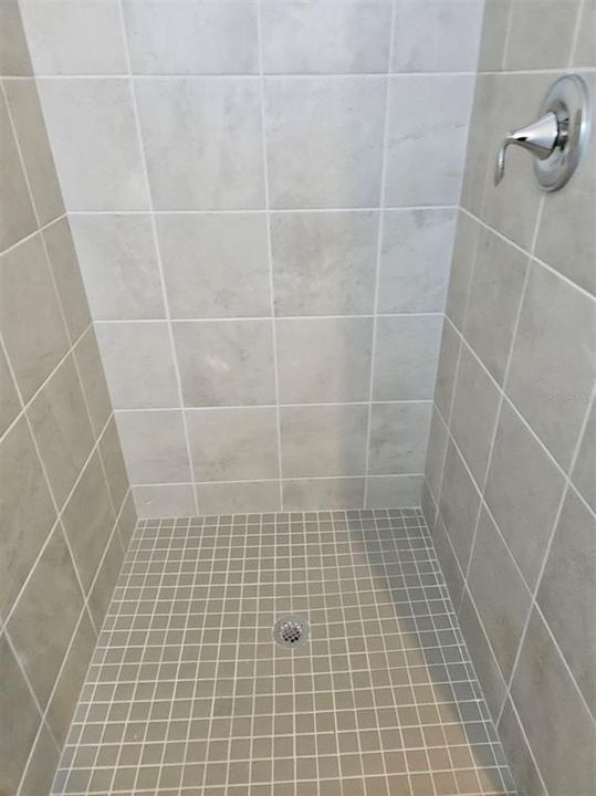 For Rent: $2,300 (3 beds, 3 baths, 2198 Square Feet)