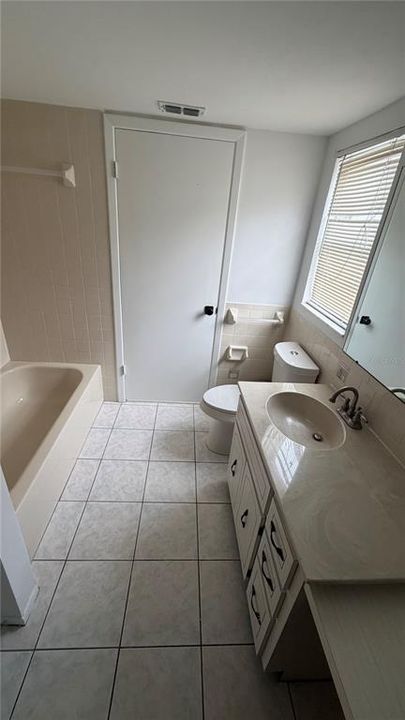 For Sale: $340,000 (3 beds, 2 baths, 1622 Square Feet)