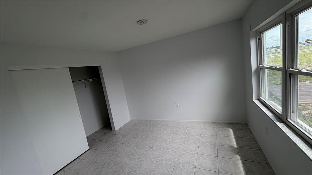 For Sale: $340,000 (3 beds, 2 baths, 1622 Square Feet)